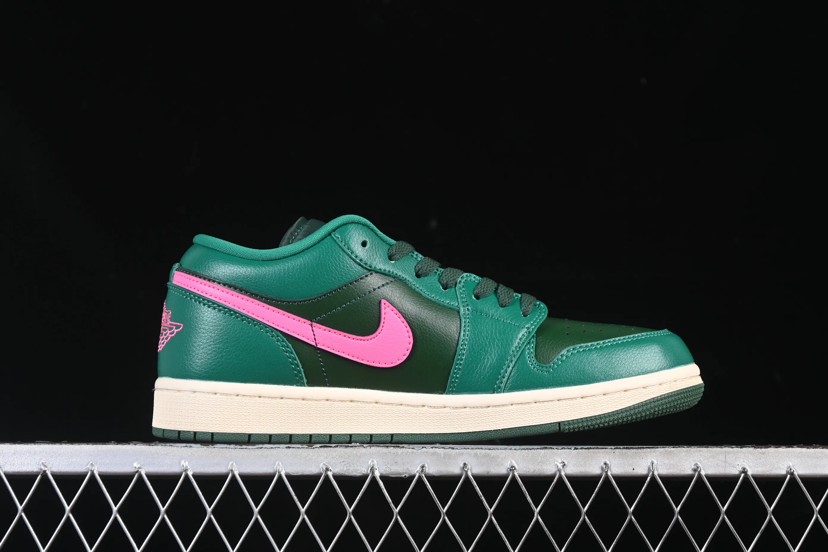 All categories Air Jordan Jordan series basketball shoes Air Jordan 1 Low Air Jordan 1 Low "Watermelon" AJ1 Joe 1 green red cultural low-top casual sneakers DC0774-300